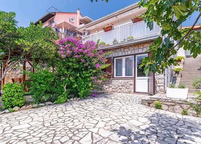 Apartments By The Sea Crikvenica - 21501